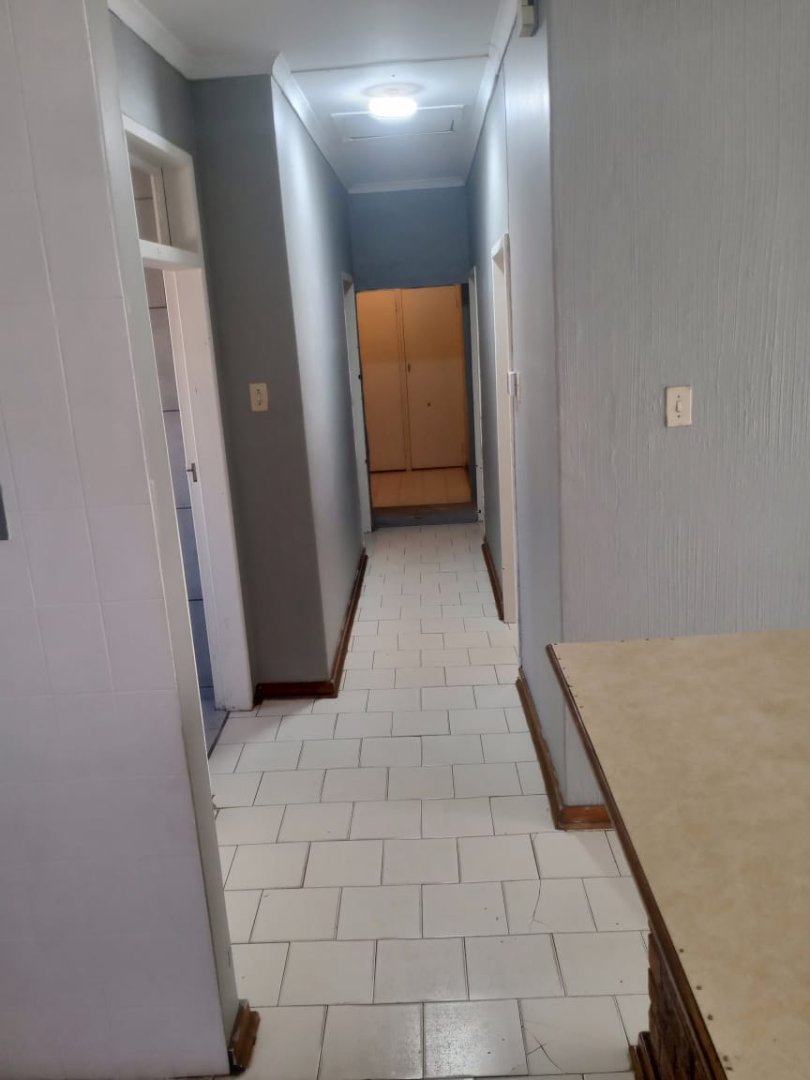 6 Bedroom Property for Sale in New Park Northern Cape